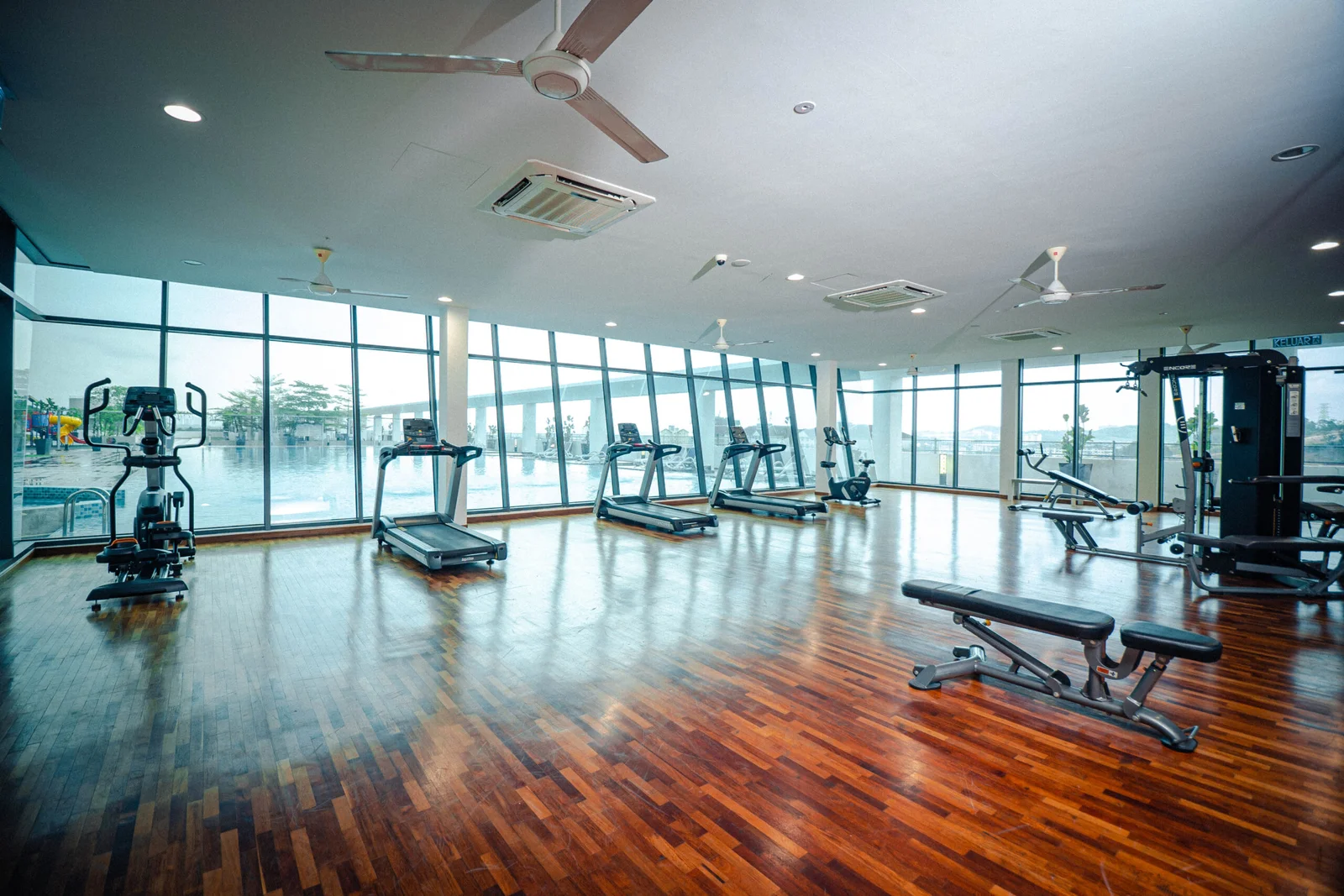 Gym at Amerin Residence